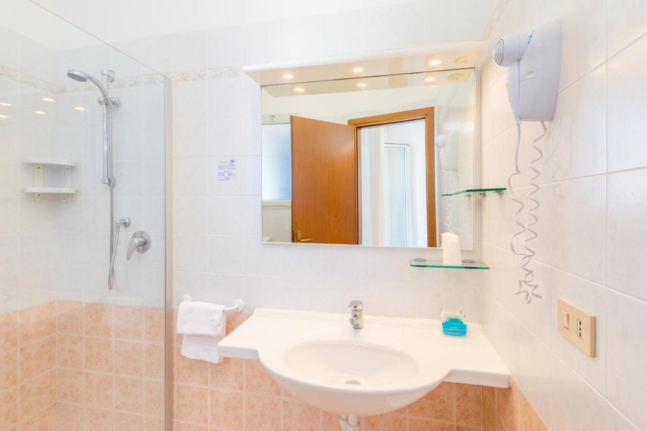 Hotel Nettuno Caorle Kültér fotó