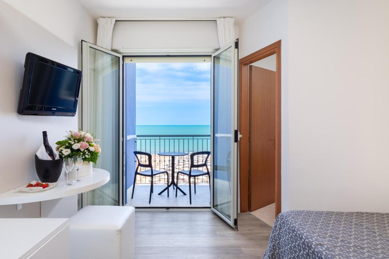 Hotel Nettuno Caorle Kültér fotó