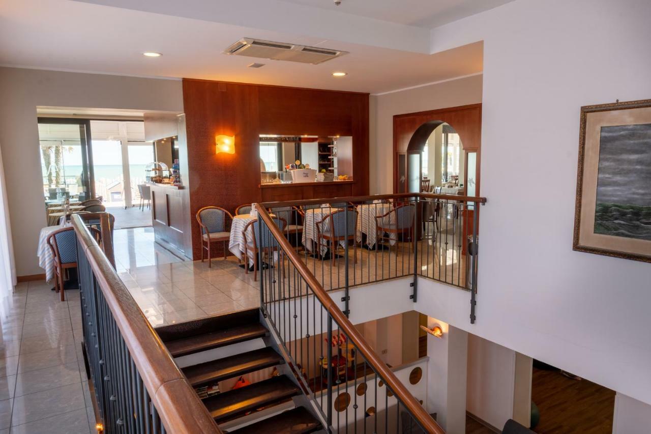 Hotel Nettuno Caorle Kültér fotó